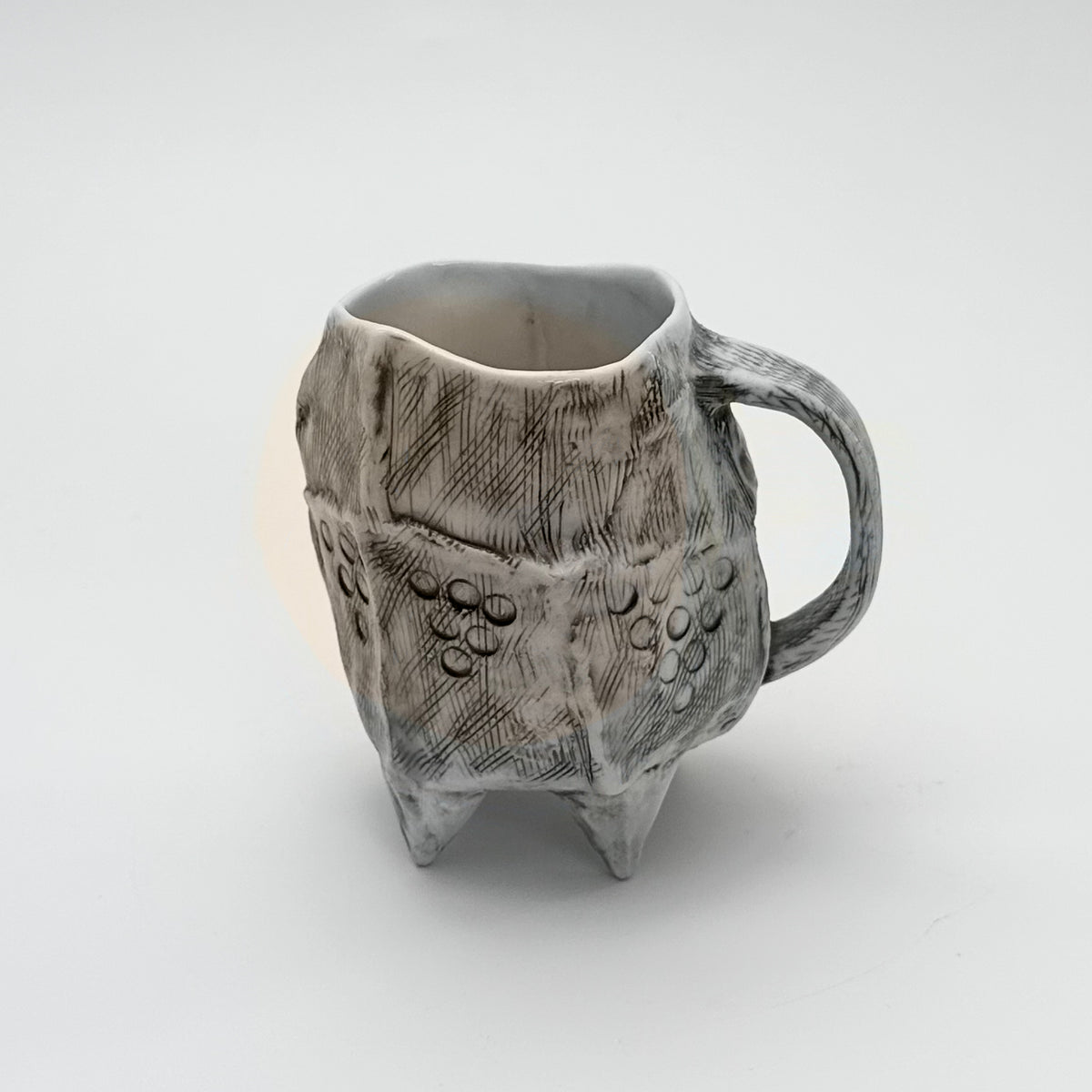 Sculptural Porcelain Mug 01