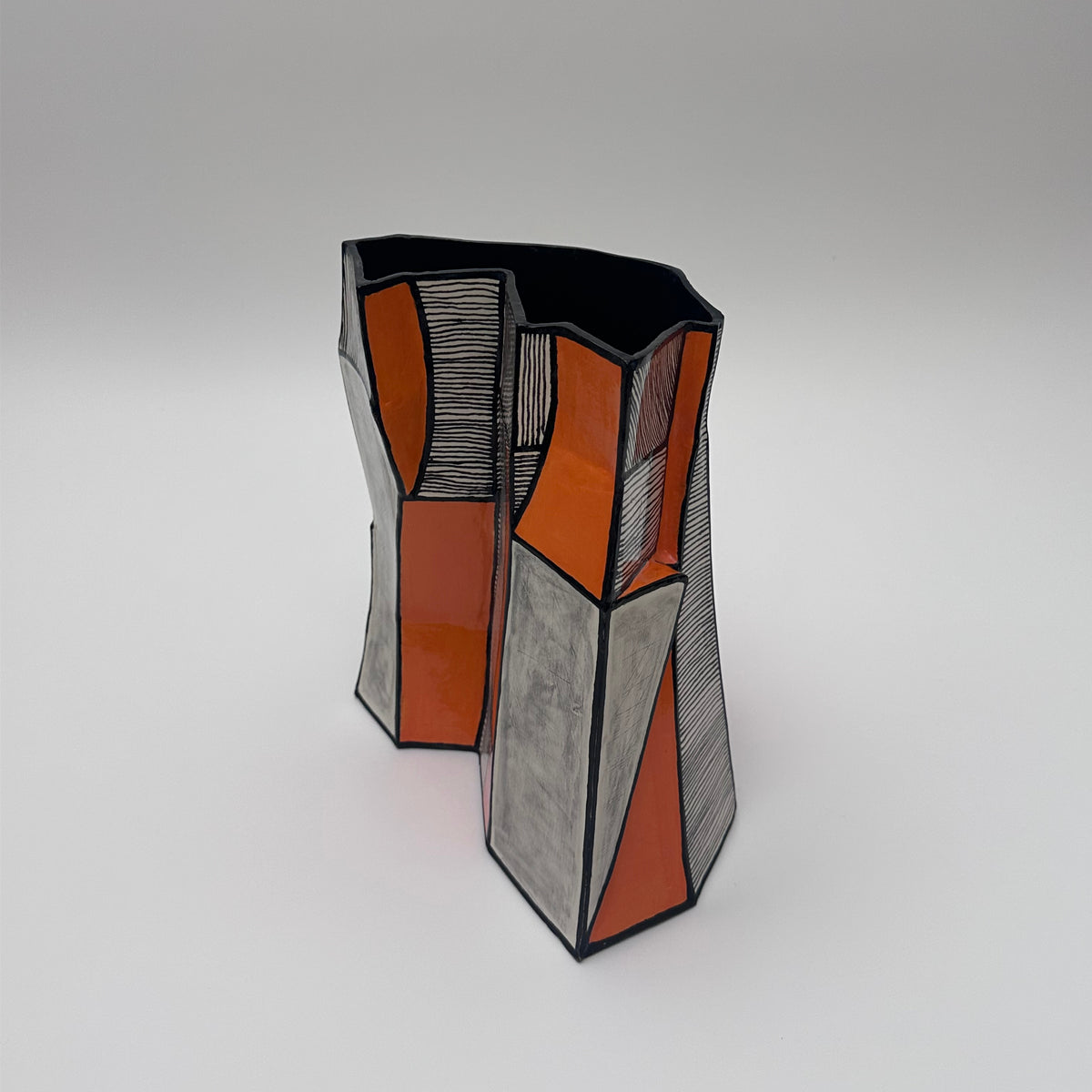 OriSaba Sculptural Vase 02