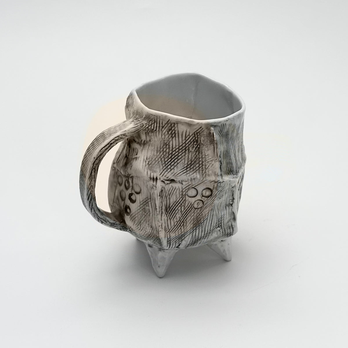 Sculptural Porcelain Mug 01