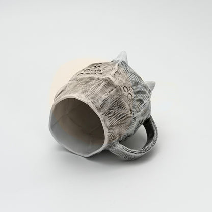 Sculptural Porcelain Mug 01