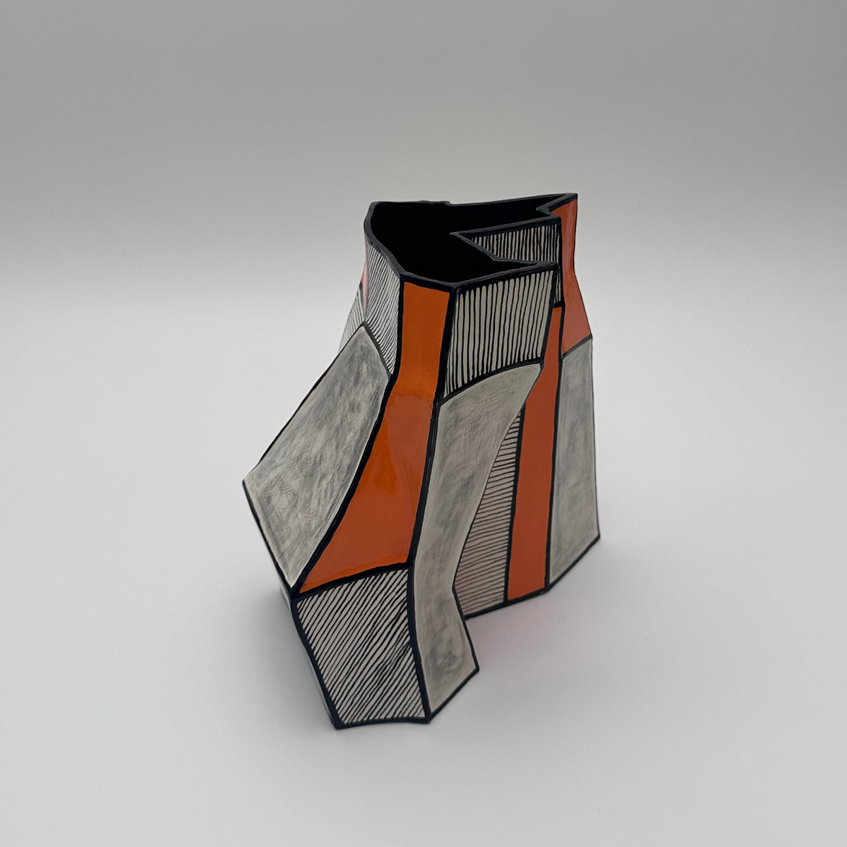 OriSaba Sculptural Vase 02
