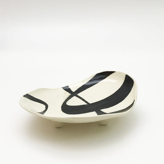Bold Strokes - Organic Dish 1