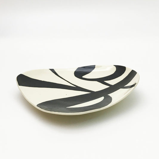 Bold Strokes - Organic Dish 2